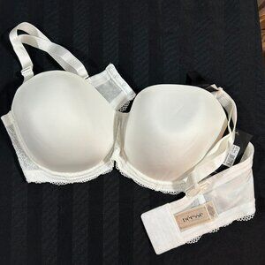 Déesse Lingerie - Balconette Bra w/removable straps - white - NWT - 40DD